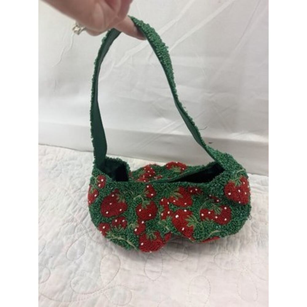 Green Red Strawberry Beaded Sequin Lined Bag Purse Snap Silver cutesy feminine - Picture 2 of 14